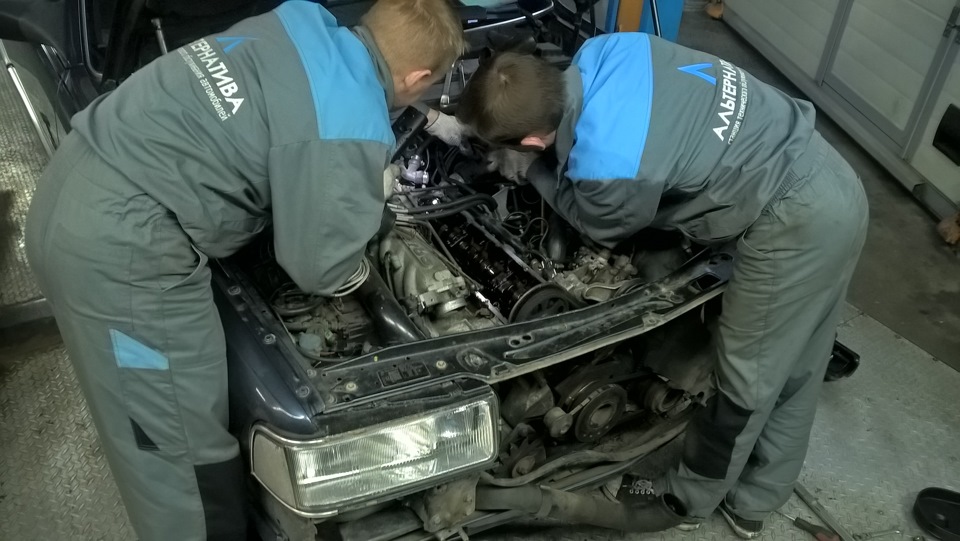 Замена компенсаторов и маслосъемных колпачков — Audi 200 (C3), 2,2 л ...