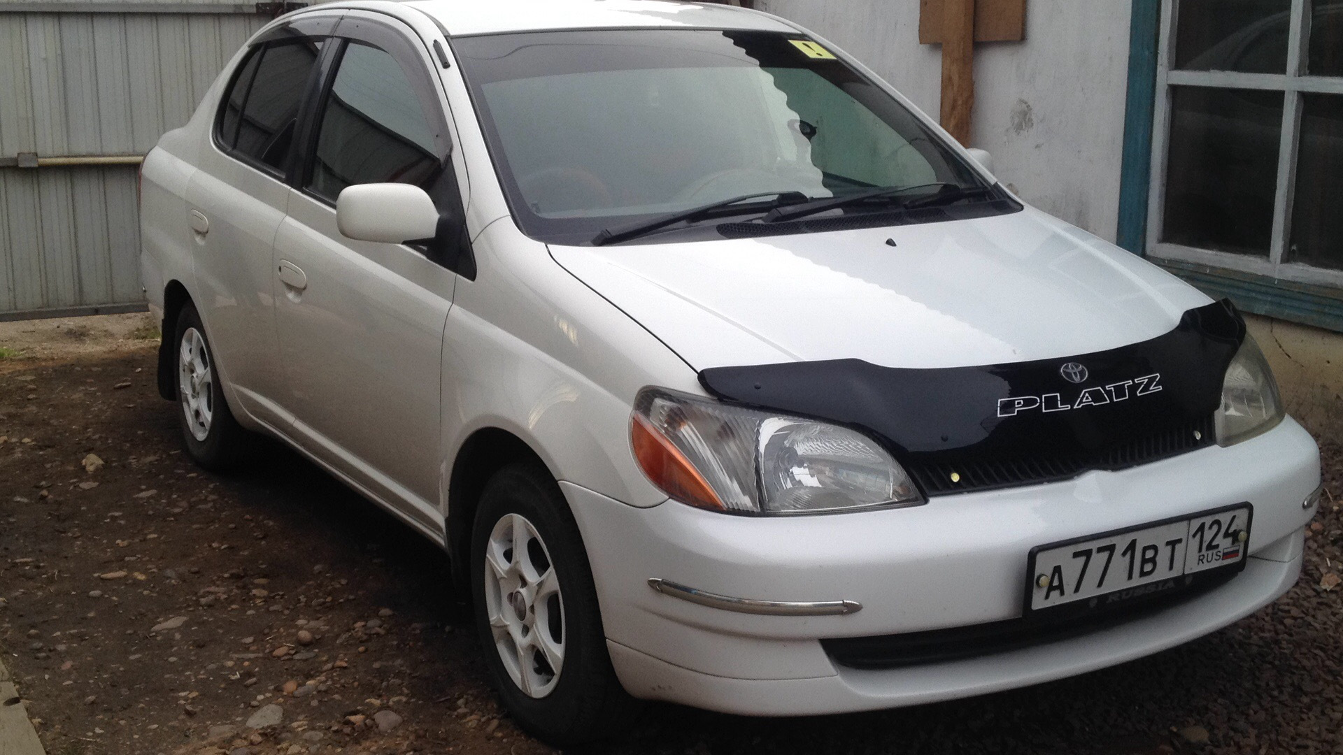 Тойота плац. Toyota Platz 1. Тойота Платц xp10. Toyota 2001 года плац.