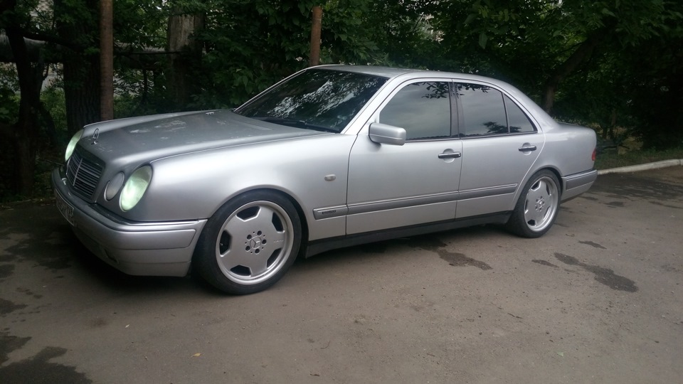 Mercedes Benz w210 Monoblock