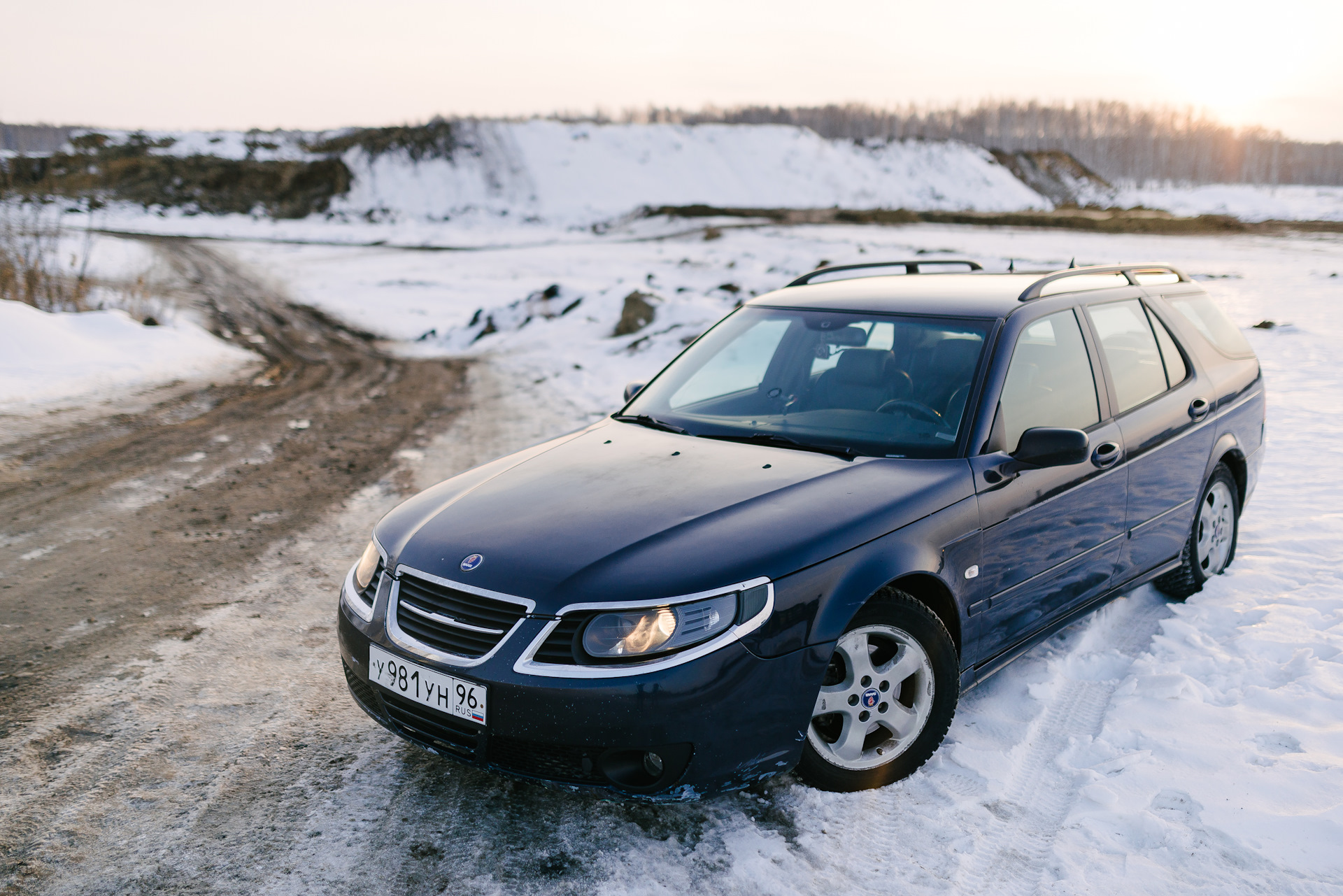 Saab 800