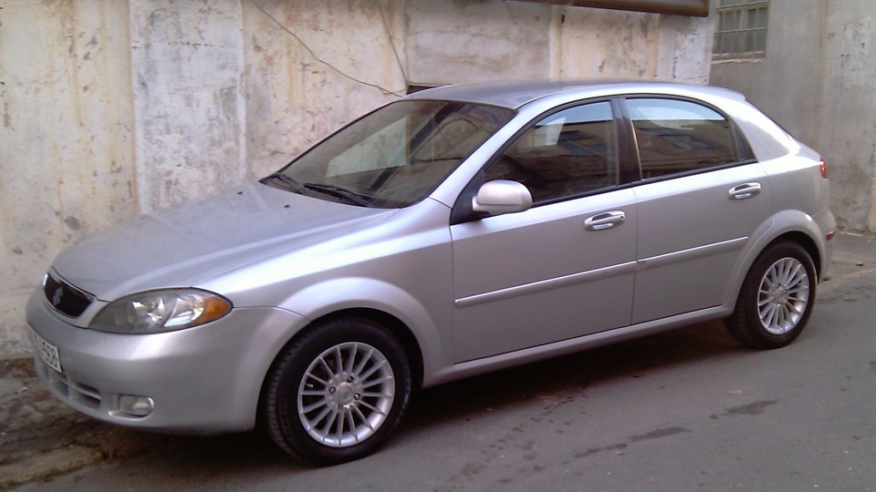 chevrolet lacetti 2011