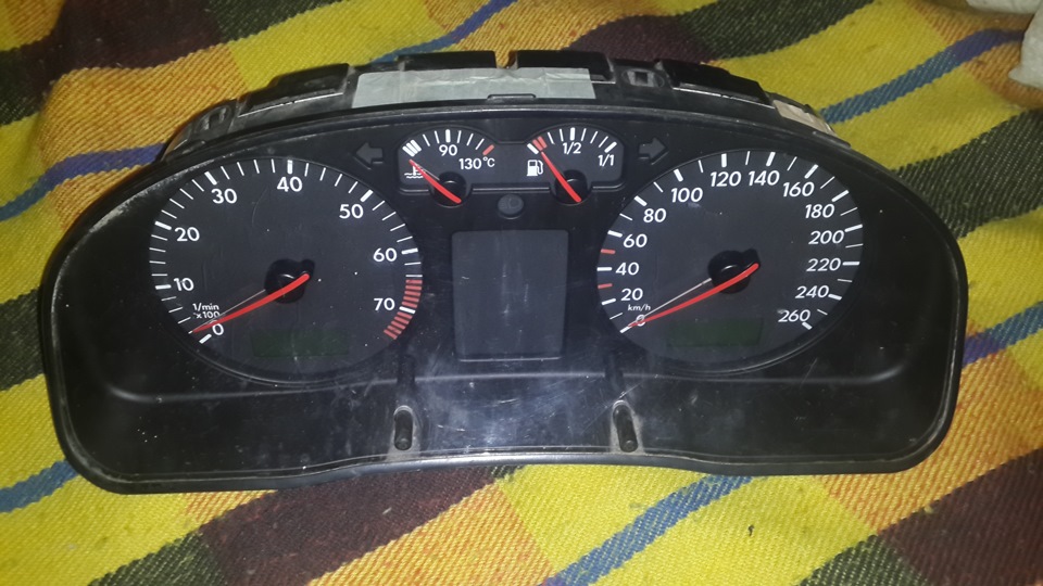 Омода с5 приборная панель. Приборная панель Passat b5. Passat b3 приборка. 3b1 919 860. Приборная панель WV b5.