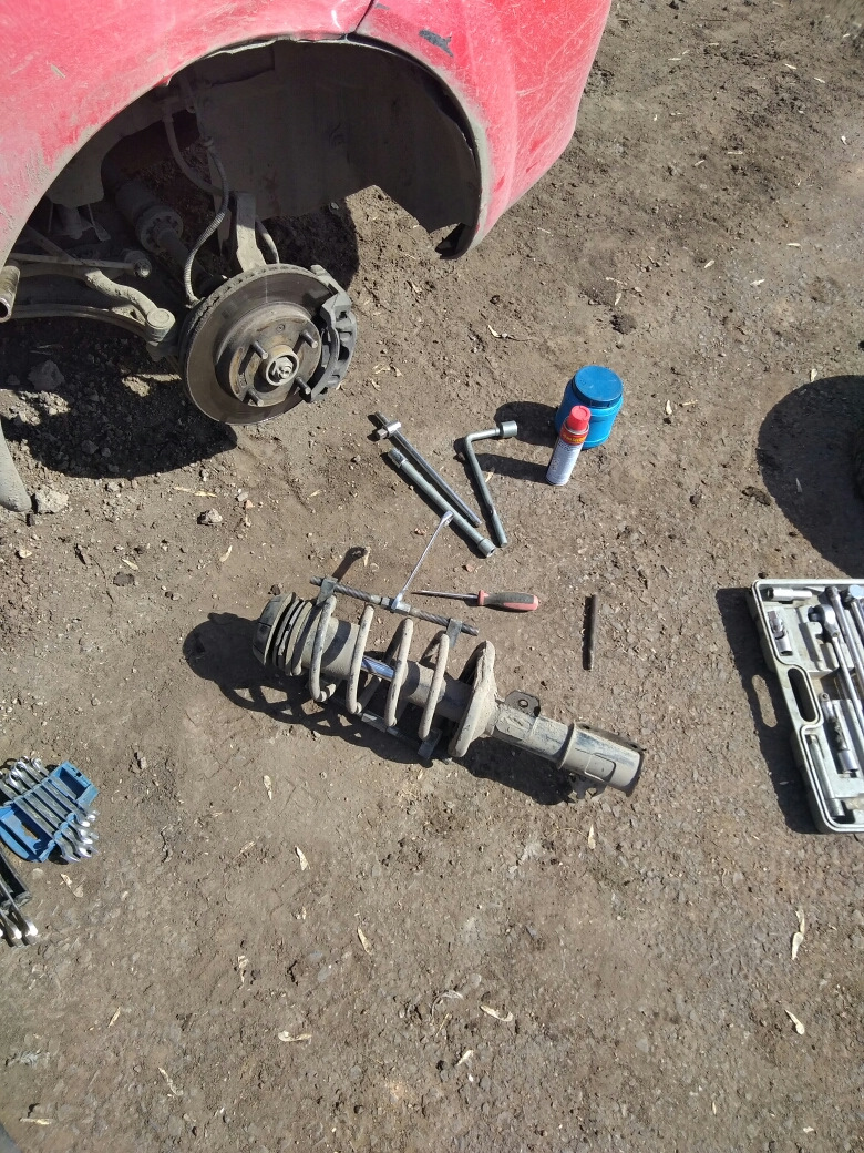 04_18 Замена опоры стоек, Замена сальника и штока КПП, регулировка ...