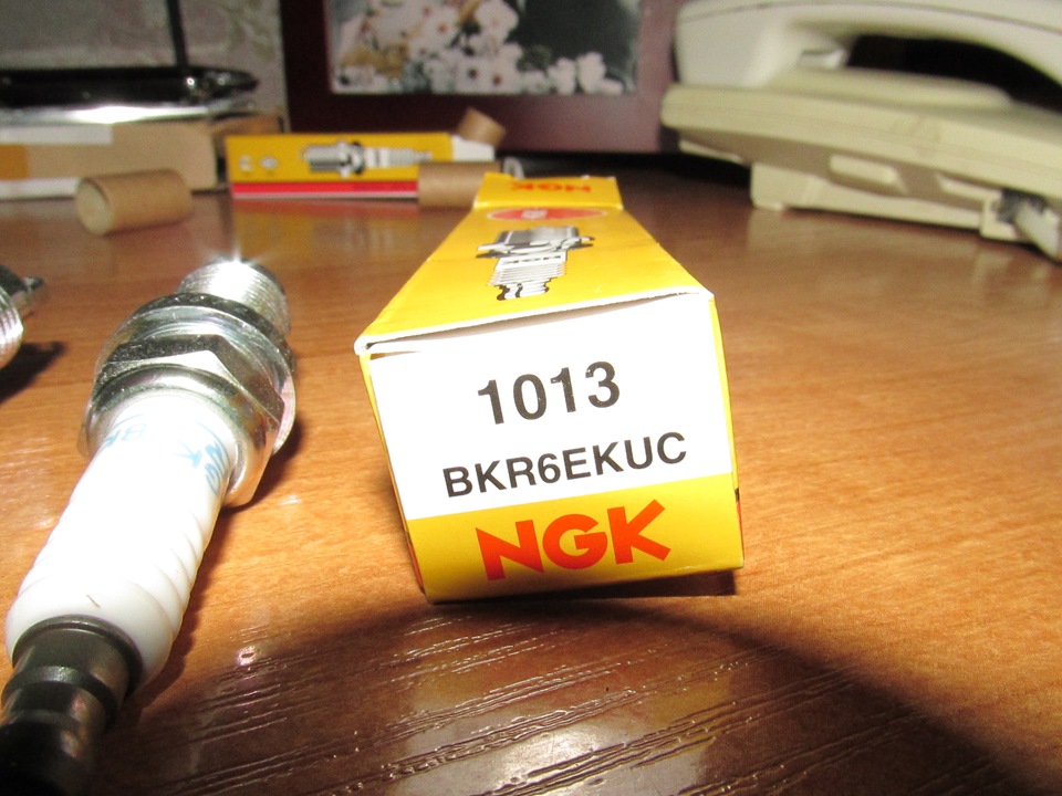 Новые свечушки ОРИГИНАЛЬНЫЕ. — Mitsubishi Legnum, 1,8 л, 1997 года ...