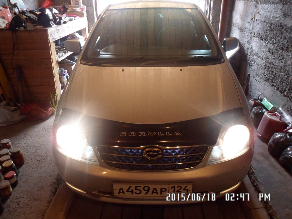 Горит в пол накала одна фара. — Toyota Corolla (120), 1,5 л, 2002 года ...