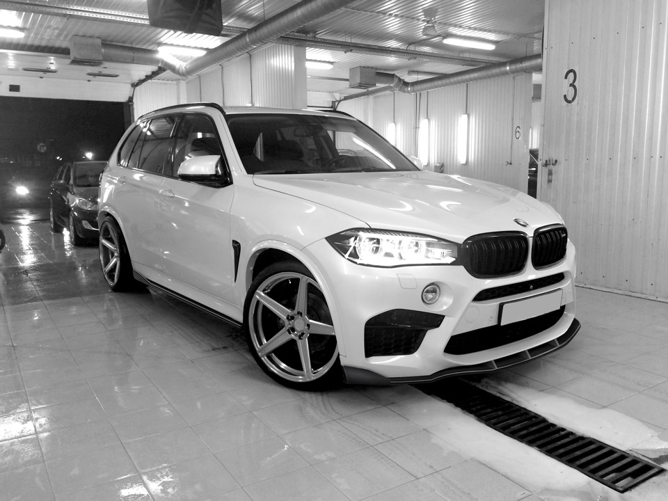 BMW x5 f15 r22