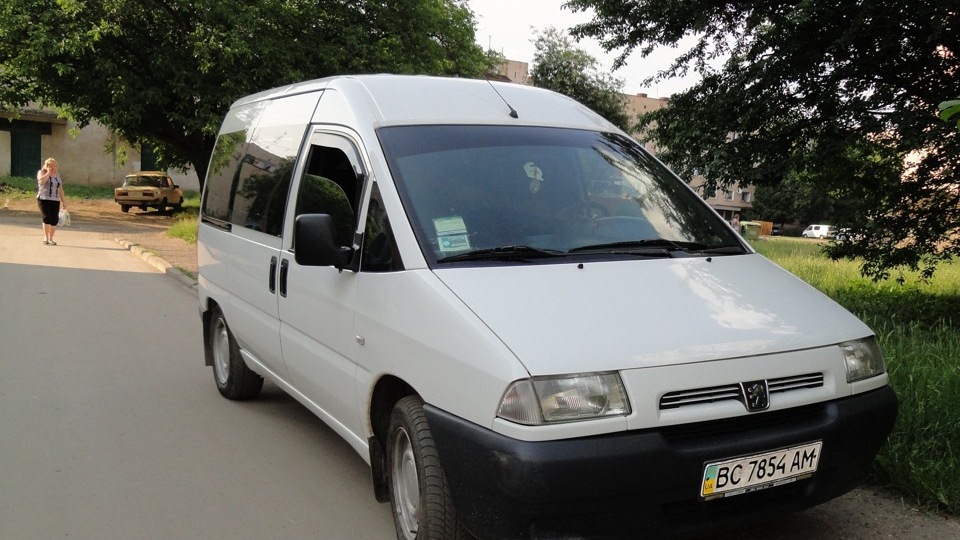 Пежо эксперт минивэн. Пежо эксперт 2. Пежо эксперт 2. Peugeot expert 2002. 0 дизель.
