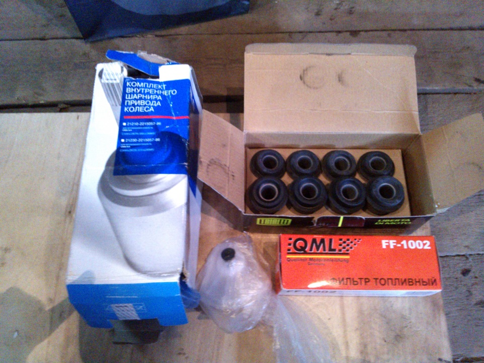 Замена топливного фильтра тонкой очистки и памперса в бензобаке ...