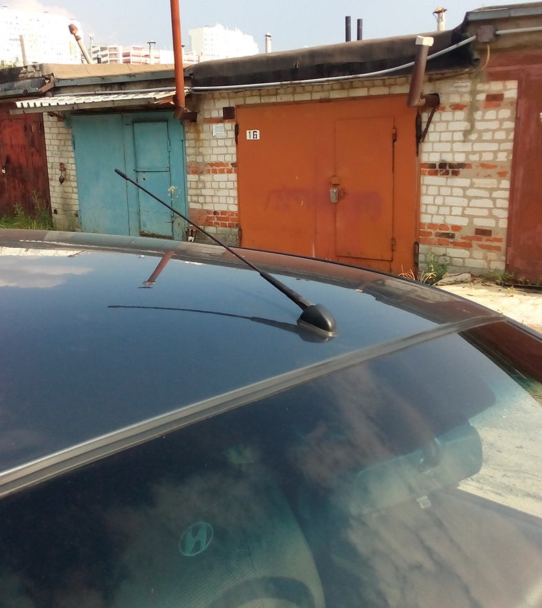 Замена антенны — Hyundai Getz, 1,4 л, 2008 года | аксессуары | DRIVE2