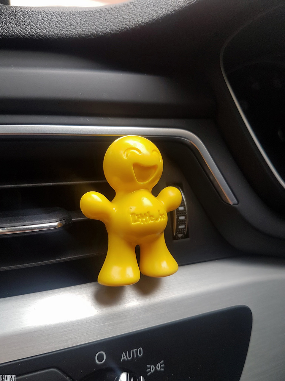 Фото в бортжурнале Audi A4 (B9)