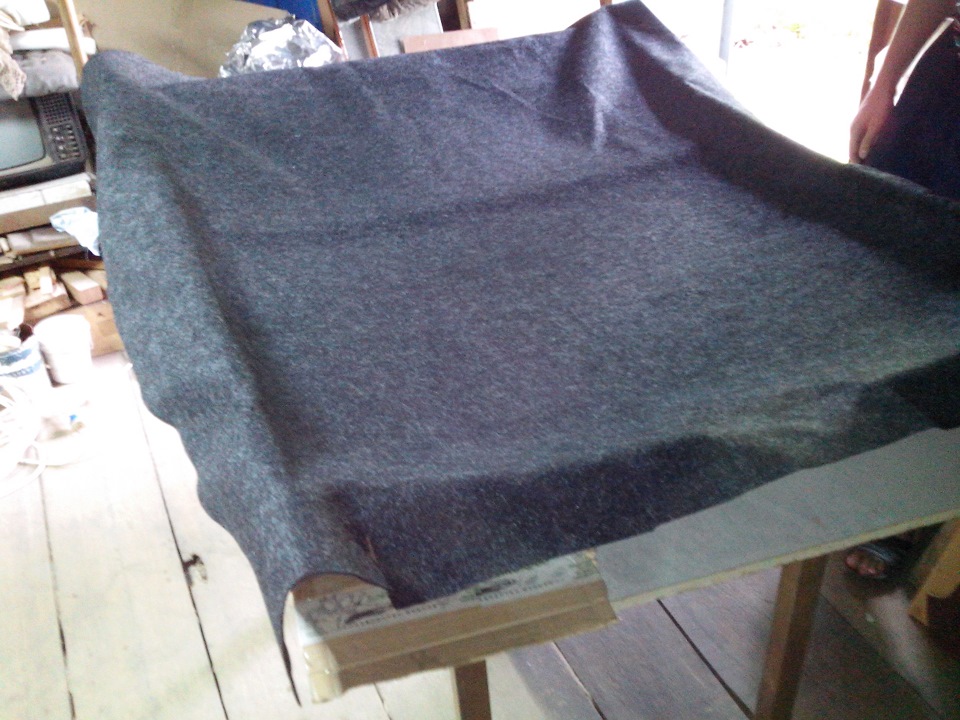 обтяжка потолка карпетом. — Lada Калина седан, 1,6 л, 2008 года ...