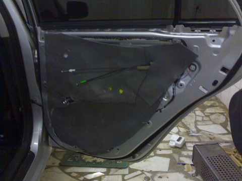 Soundproofing doors  - Toyota Corolla 16L 2007