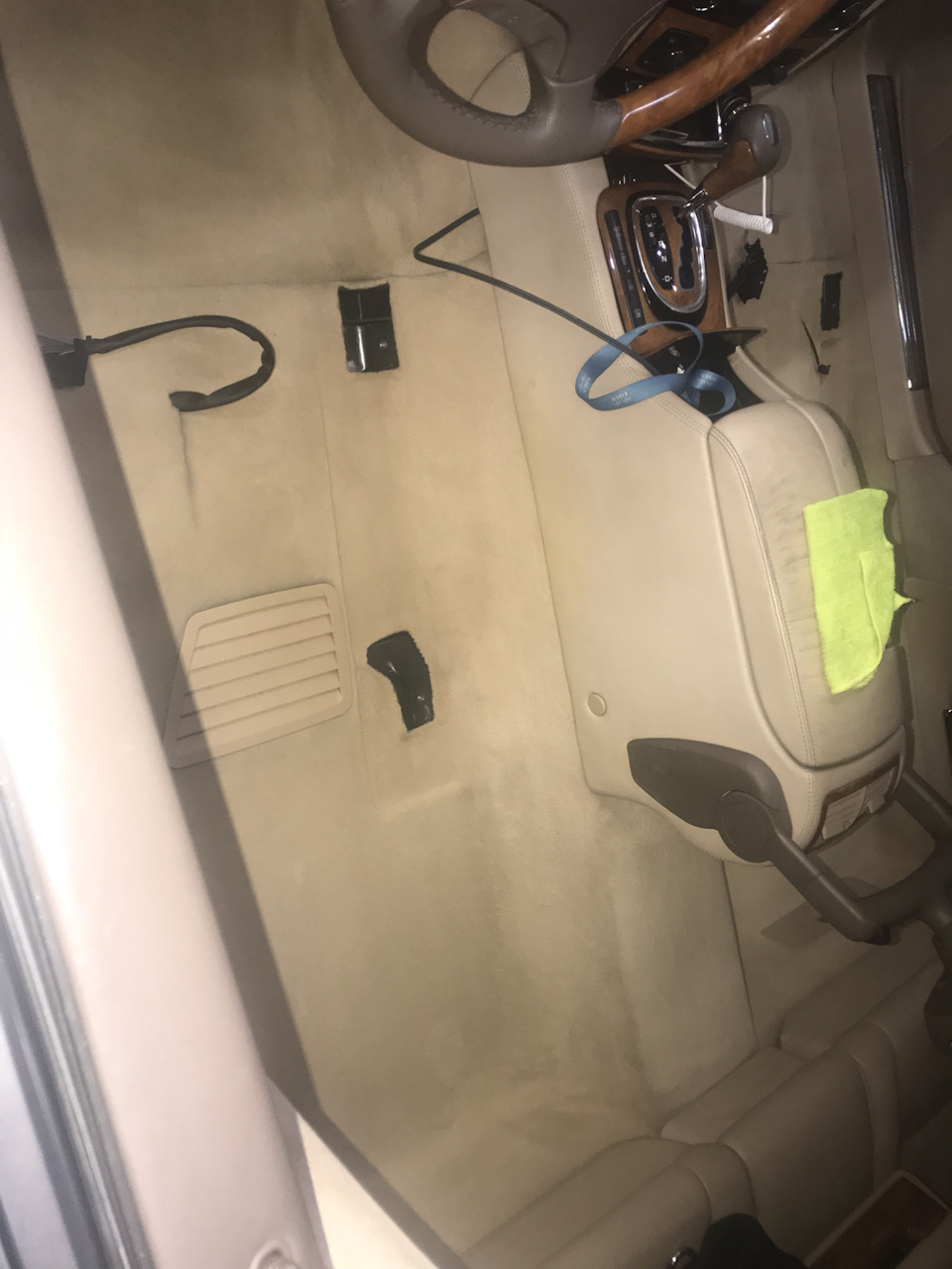 Фото в бортжурнале Mercedes-Benz S-Class (W220)