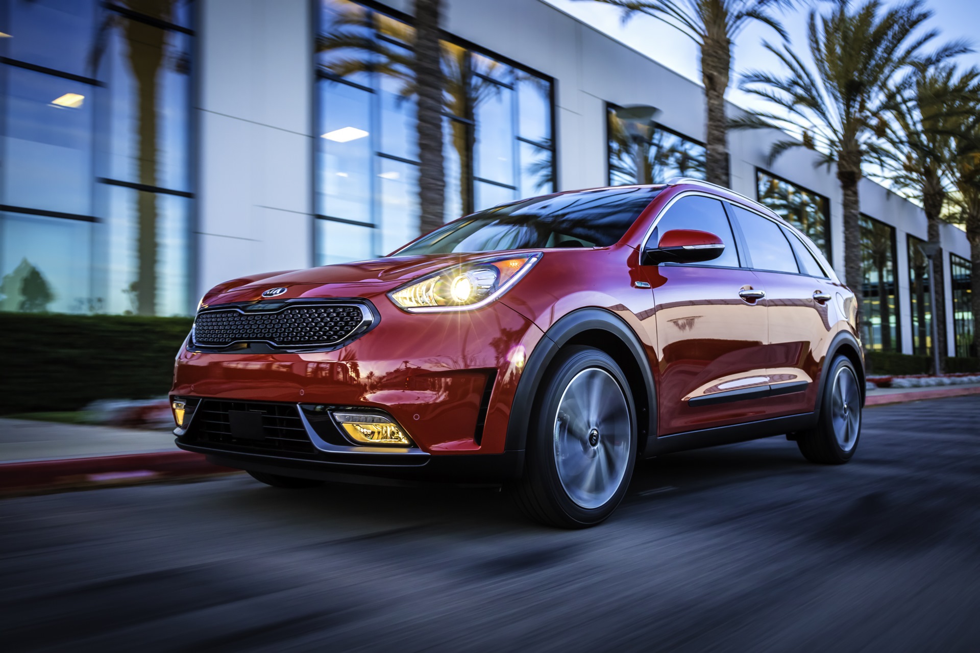 Kia niro фото