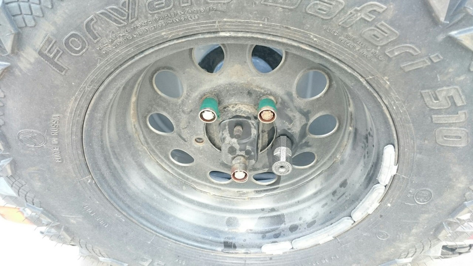 много грузиков))) — Suzuki Jimny (1G)