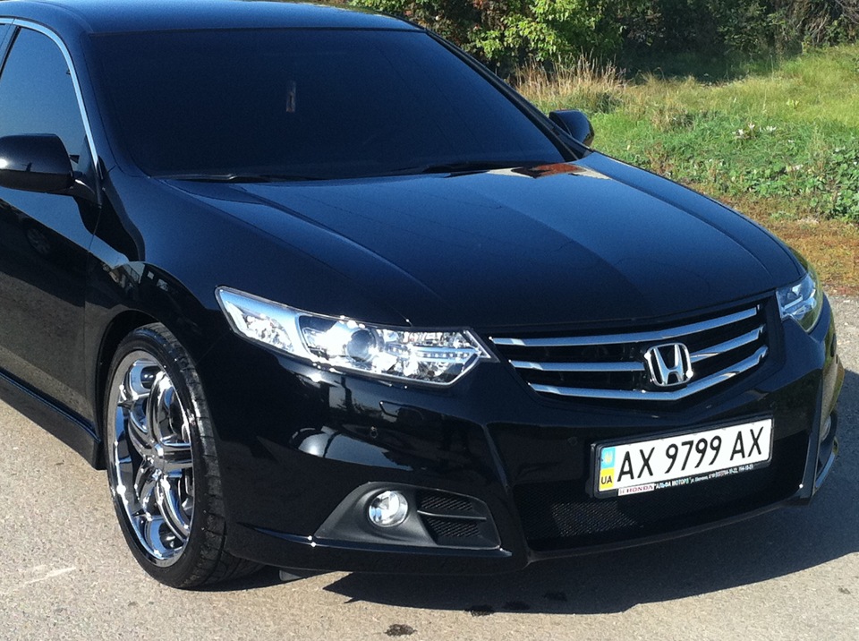 Honda Accord 2010 черный