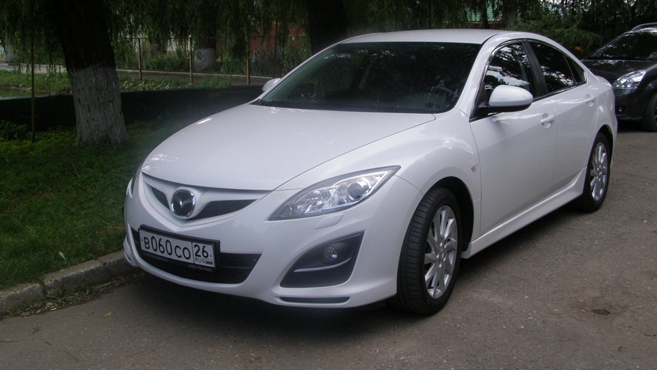 Mazda 3 перламутр