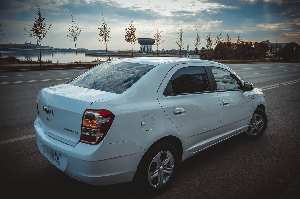 Cobalt Chevrolet Tuning White