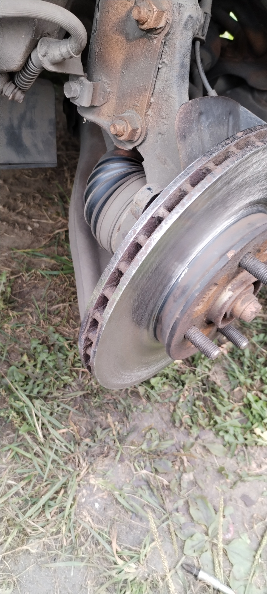 Износ передних тормозных дисков Kia Rio 4 — KIA Rio (4G), 1,6 л, 2020 ...