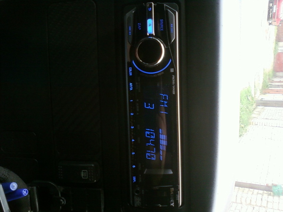 SONY cdx-GT660UE — Volkswagen LT (2G), 2,5 л, 2001 года | автозвук | DRIVE2