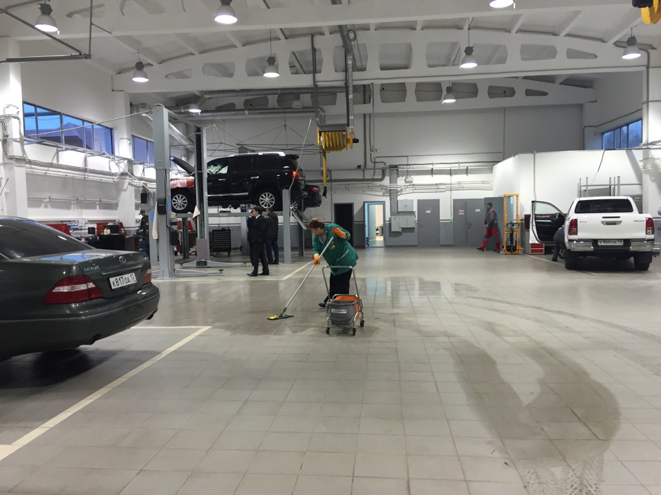 Визит в Тойота Агат Саранск — Toyota Land Cruiser 200, 4,5 л, 2013 года ...