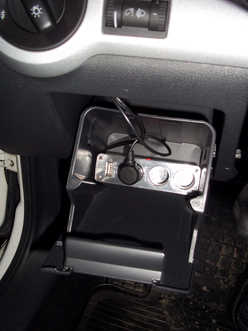 Разветвитель с USB ! — Skoda Octavia A5 Mk2