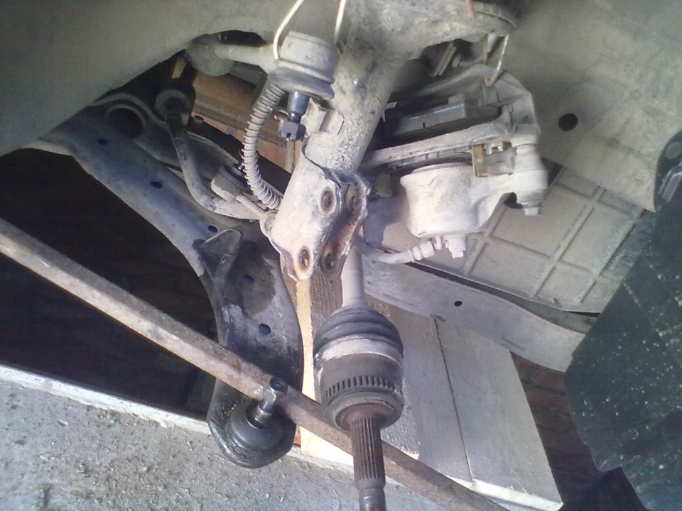 замена подшипника ступицы — Hyundai Accent (2G), 1,5 л, 2008 года ...