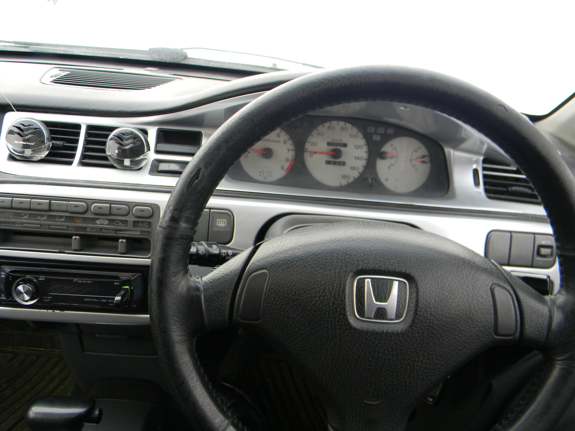 Салон — Honda Civic Ferio (5G), 1,6 л, 1991 года | фотография | DRIVE2