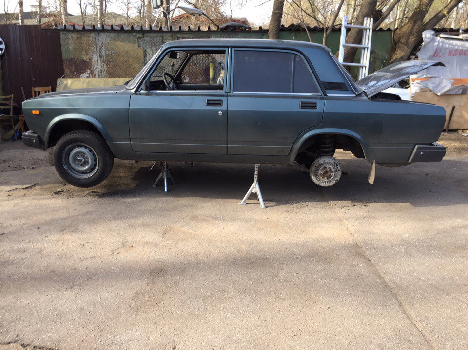 консервированная ваз 2106. капсула времени ваз. лада ваз 2104 опер. ваз с консервации. консервация ваз.