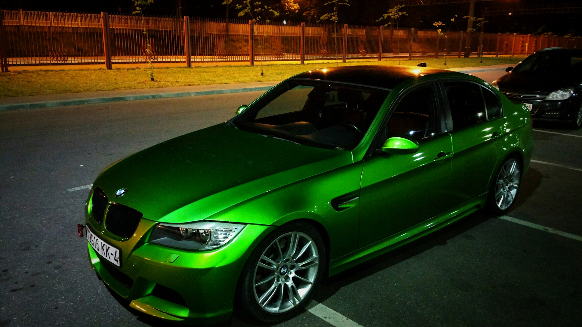 BMW 3 e90 Green