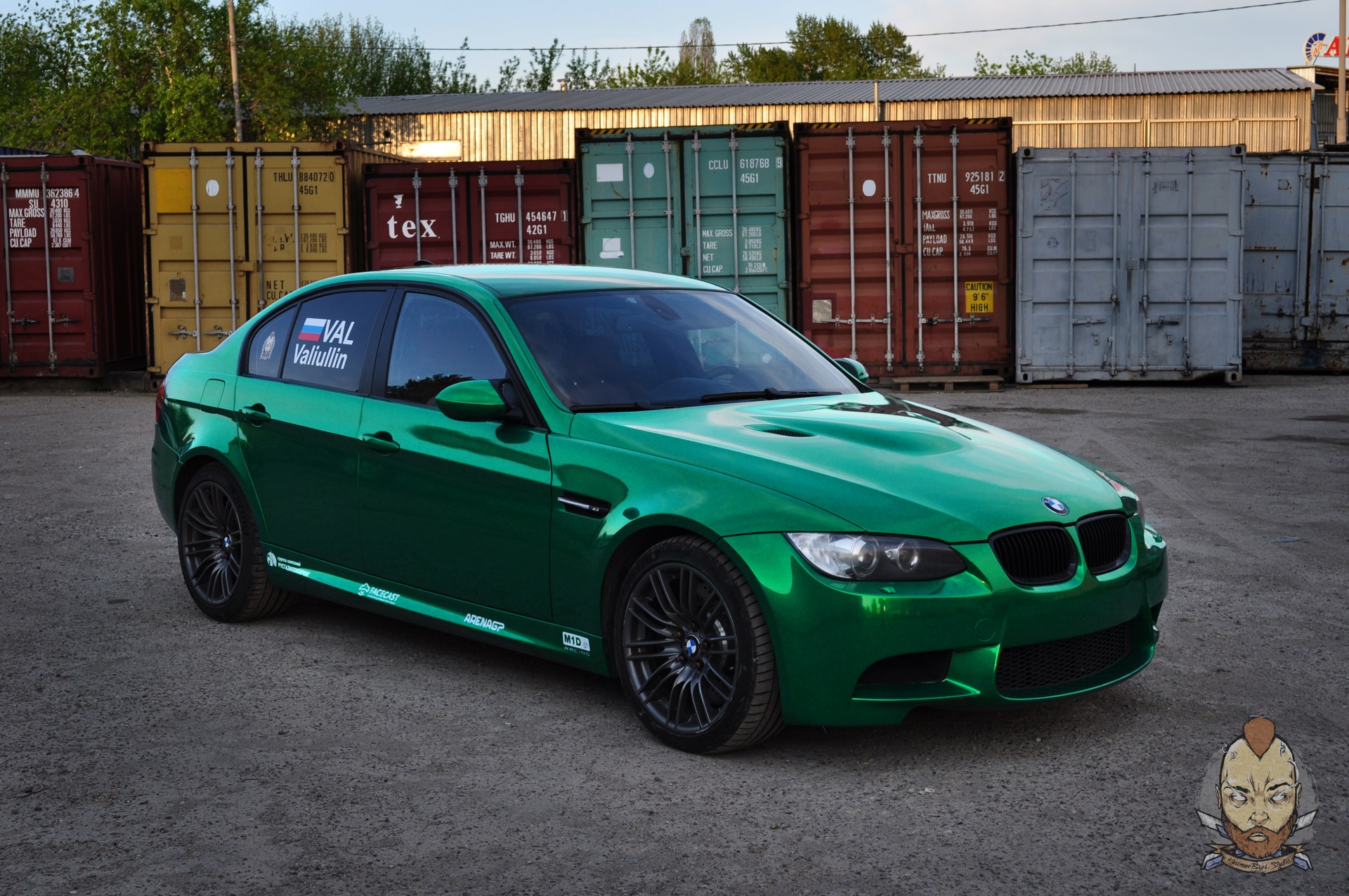 BMW m3 e92 зелёный матовый цвет хаки