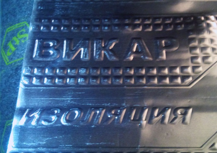 Чучело с вращающимися крыльями Чучело с вращающимися крыльями