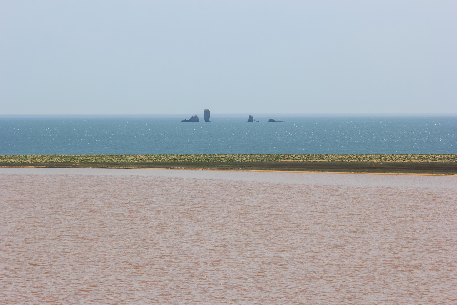 Панское озеро в крыму