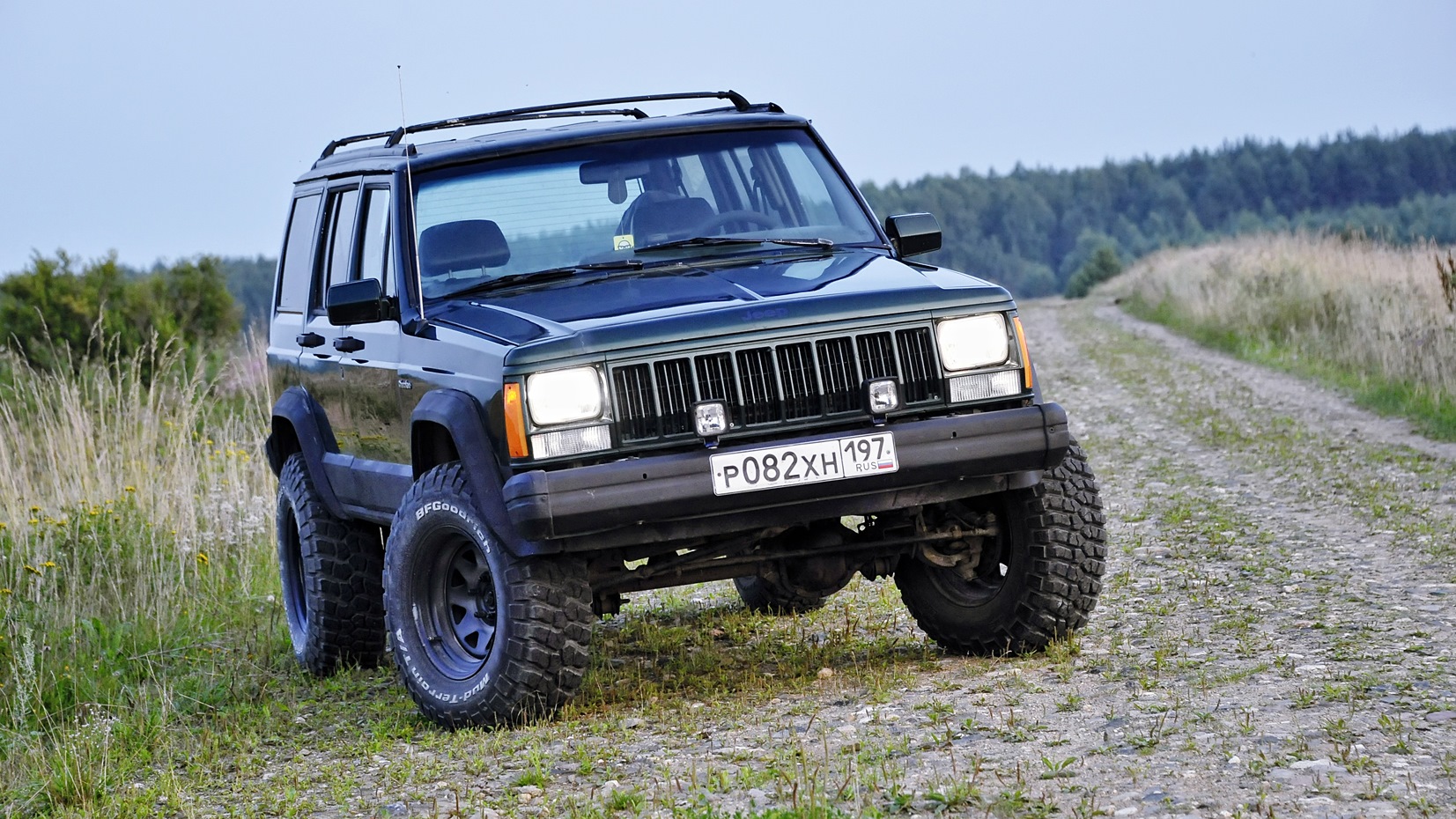 Jeep cherokee ii. Jeep Cherokee XJ 1993. Jeep Cherokee XJ v6. Jeep Cherokee (XJ) '1984–2001. Jeep Cherokee XJ 1994.