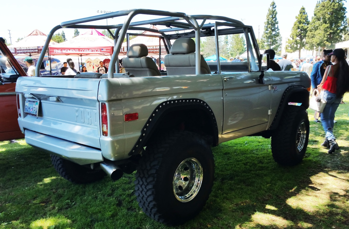 Ford Bronco 2004