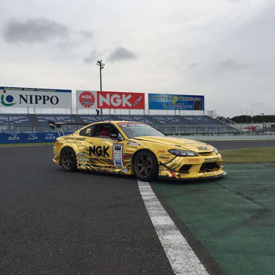 TSUKUBA DRIFT 2015 GRAN TURISMO D1 GRAND PRIX SERIES Rd.3 Tsukuba Circuit  Course 2000 at June 27 — 28 — Nissan Silvia (S15), 2,2 л, 2001 года |  соревнования | DRIVE2