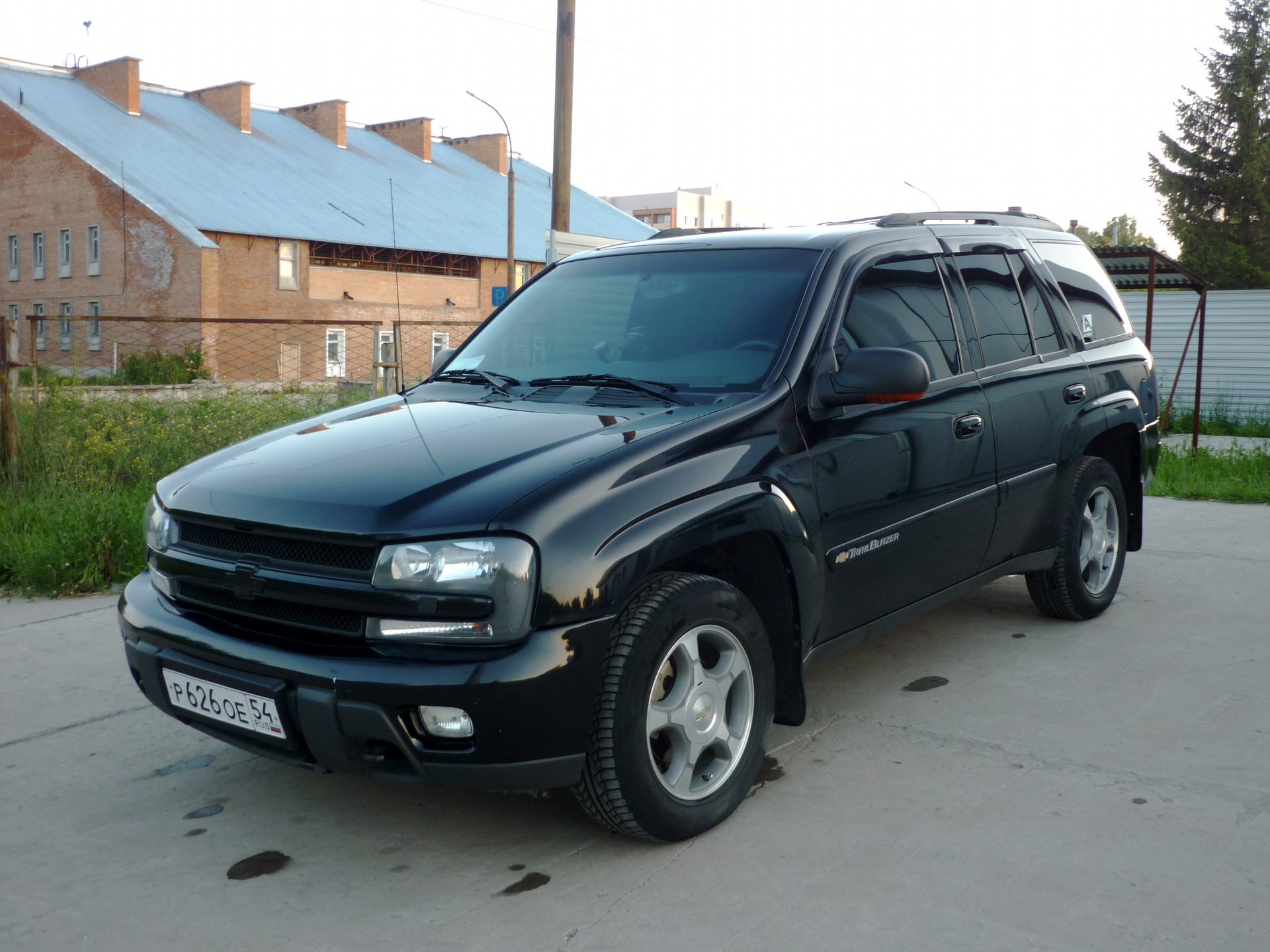 2004 trailblazer fan only works on setting 5