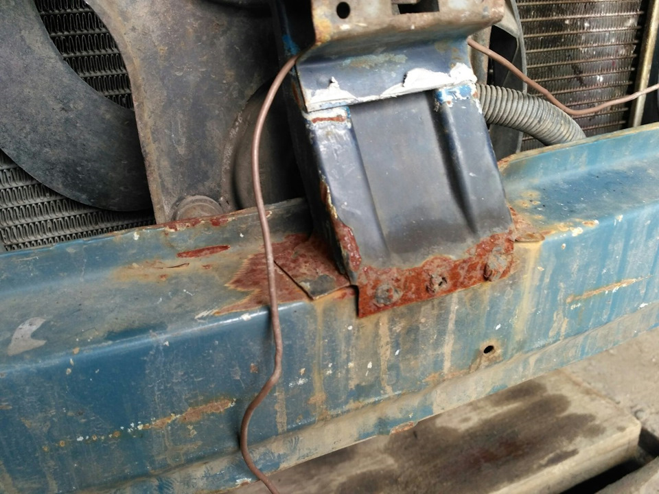 Жидкостное отопление гаража. Дешевое отопление гаража. Как согреть гараж. Отопление гаража газом из баллонов. Как согреть гараж.