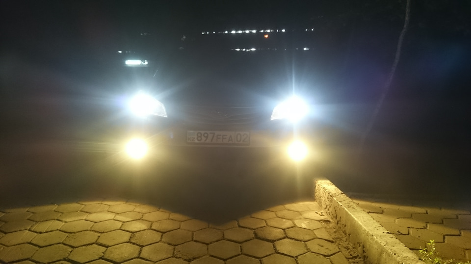 Замена лампочек в противотуманках. — Subaru Legacy Outback (BE, BH), 2 ...