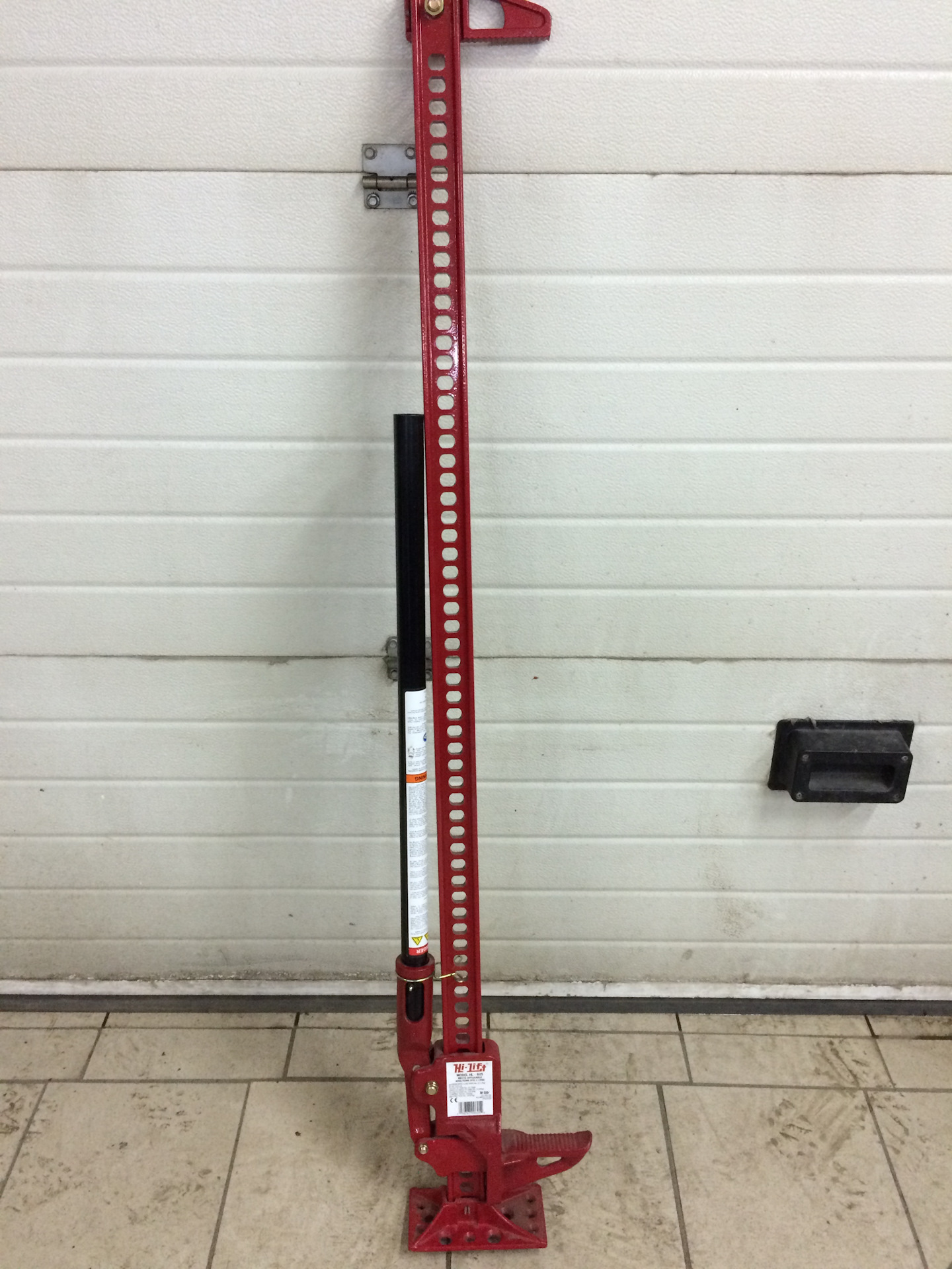 Hi lift. Hi-lift hl-424. домкрат hi-jack 125мм*1050мм (3т). домкрат реечный hi jack. Hi lift.