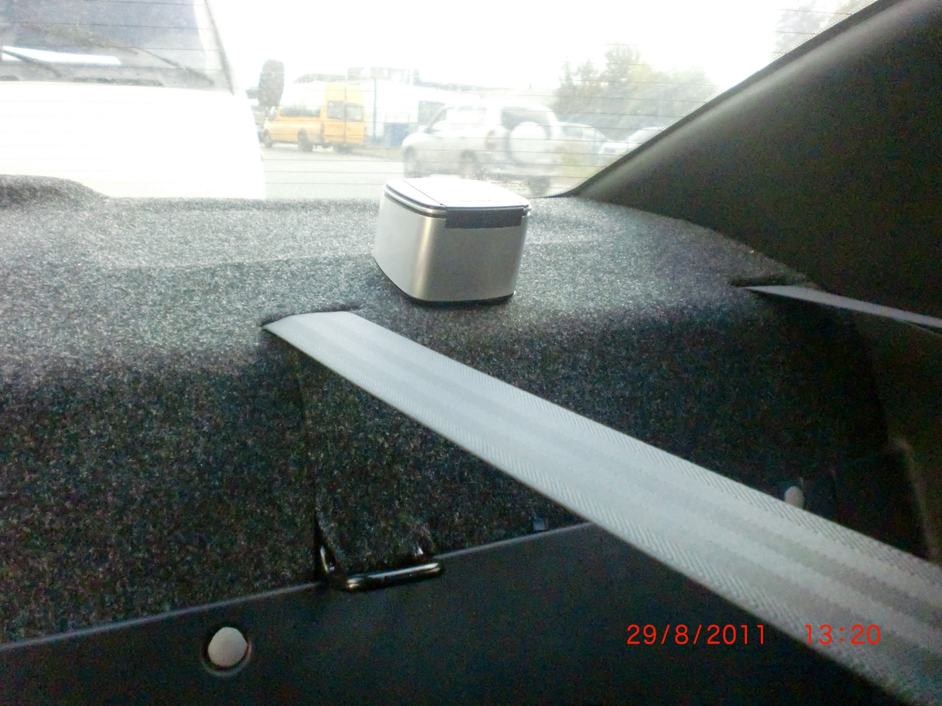 Полка в багажник хендай солярис седан 2011