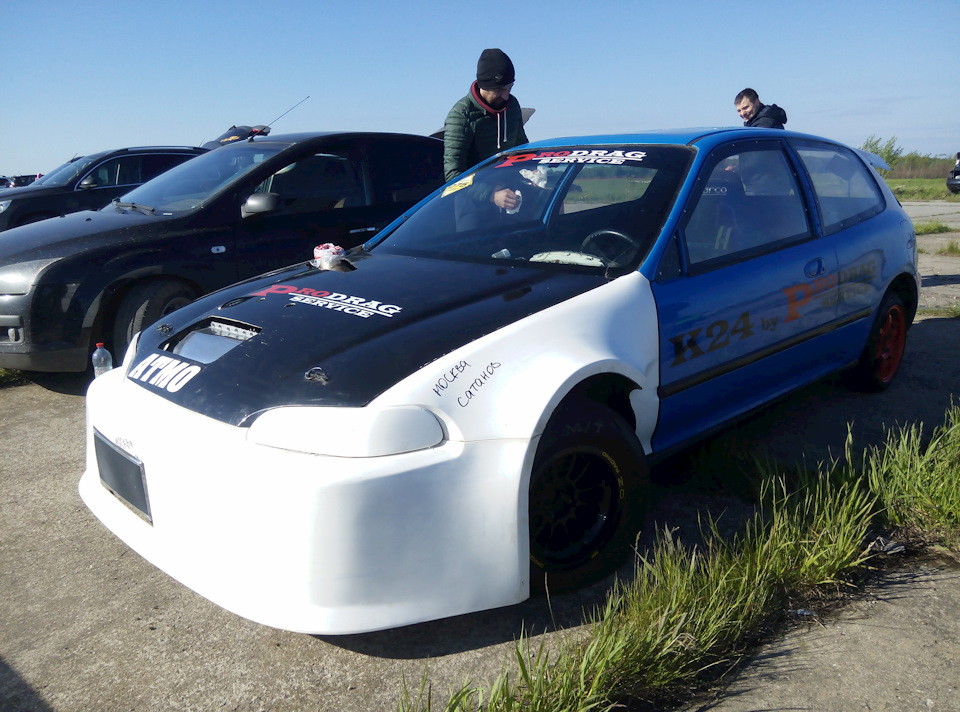 Фото в бортжурнале Honda Civic Hatchback (5G)