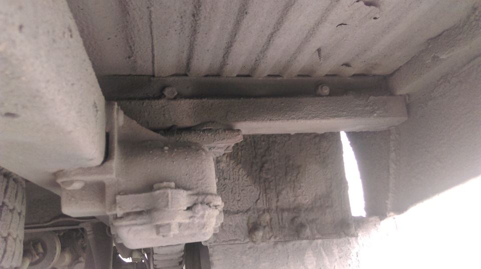 Ремонтные работы и трещина в раме