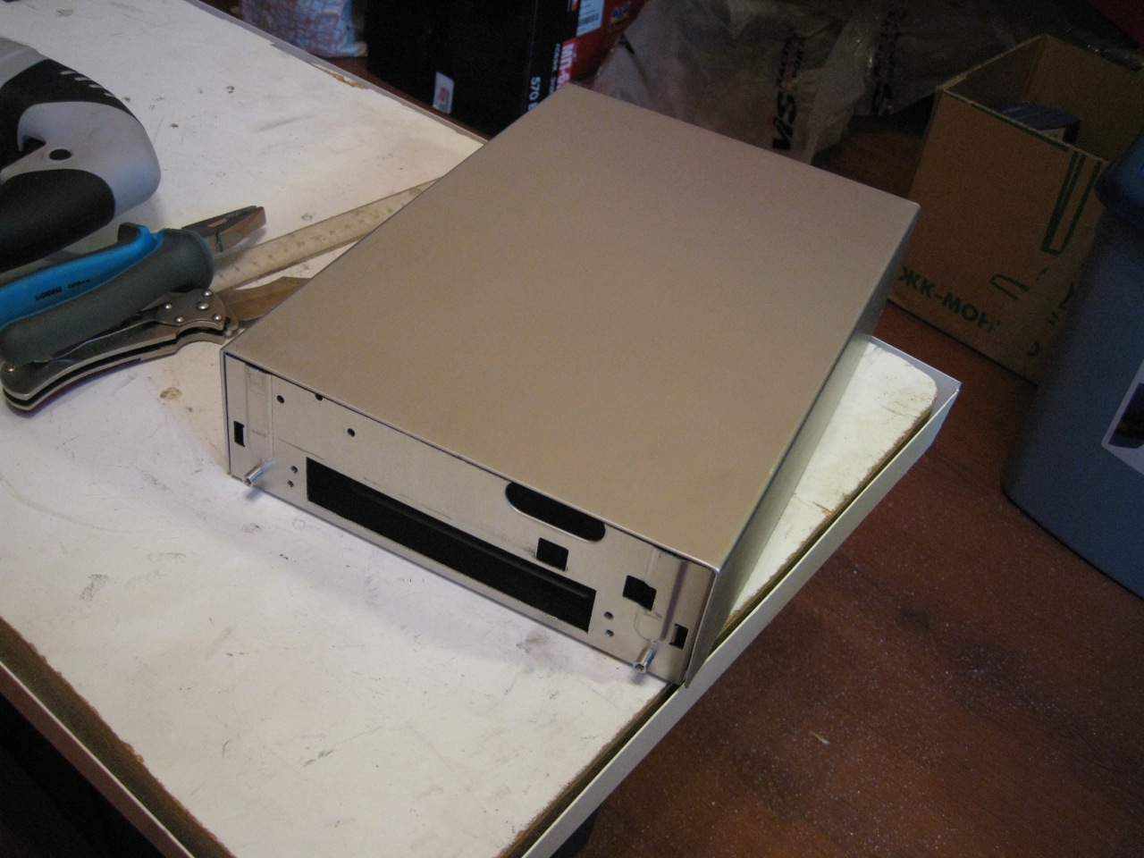 Installing a Computer in a car - Toyota Celica 20L 2000