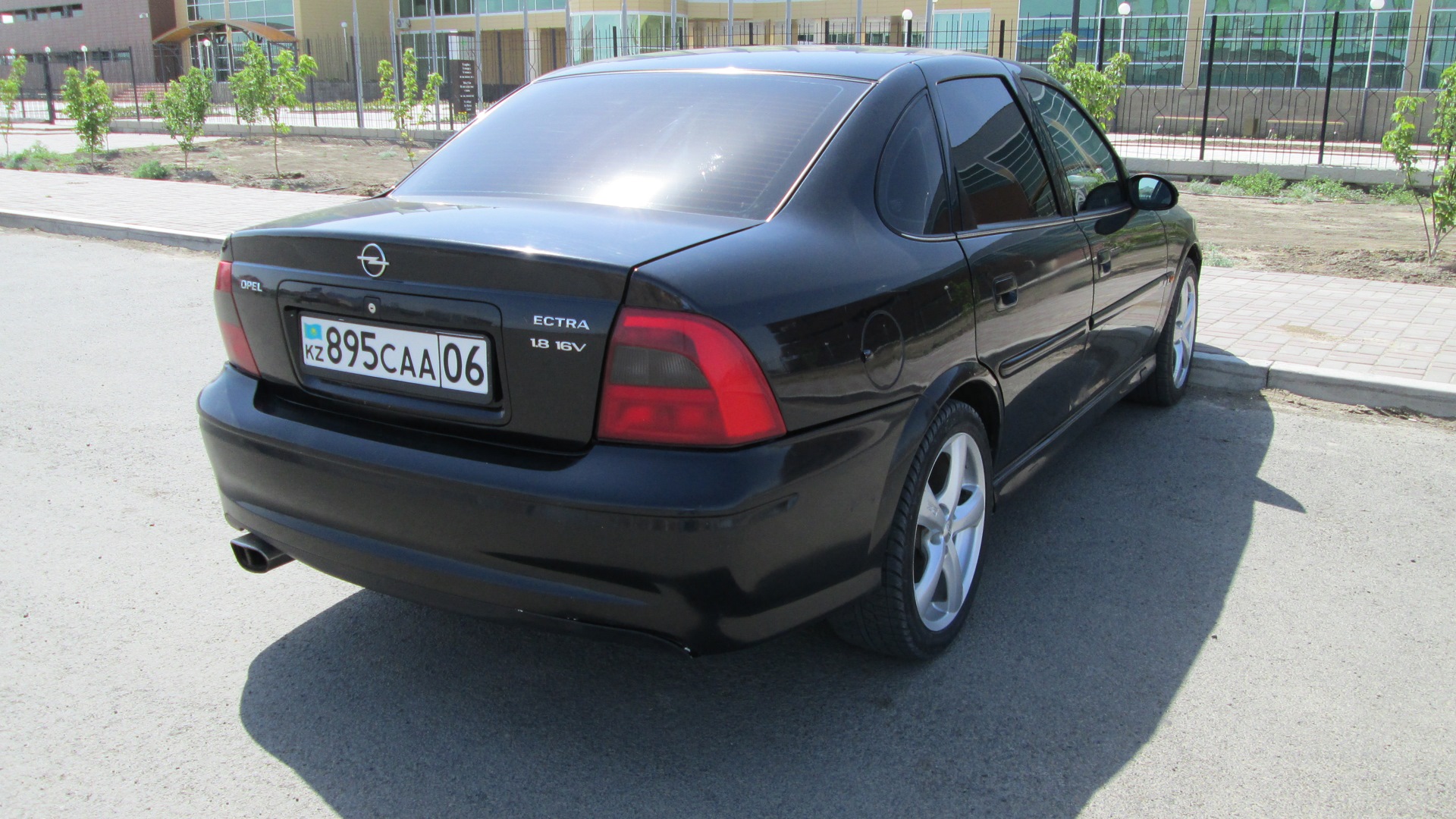 Opel Vectra B 1.8 бензиновый 1999 | ЧЕРНЫЙ ОРёЛ))) на DRIVE2