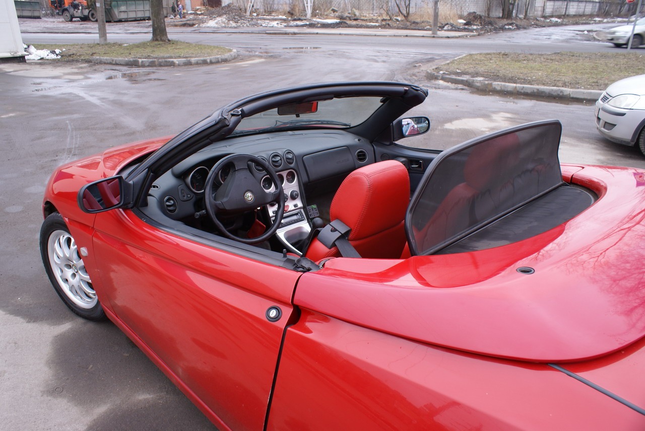 Alfa Romeo Spider 916