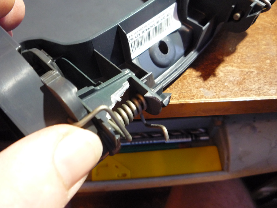 .бядааа.а я то думаю что он так медленно откидывается… — Ford S-Max (1G)