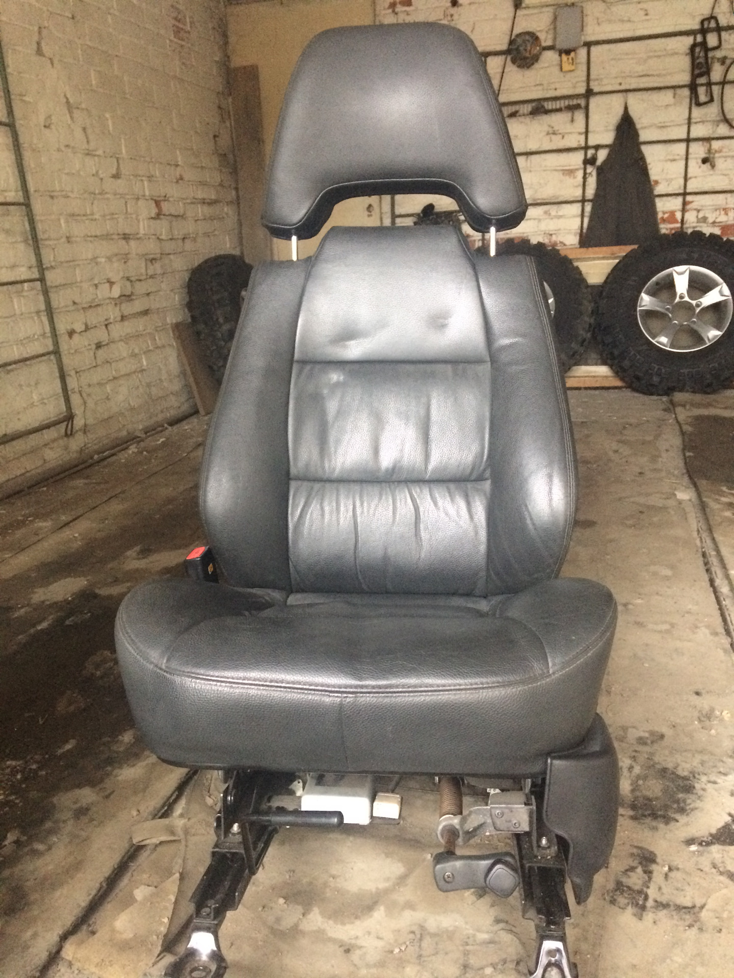 Чехлы на хендай солярис 2. Сиденье хендай соната тагаз. Подушка сиденья хендай акцент тагаз. Сиденья соната тагаз. Тагаз аквила сидения.