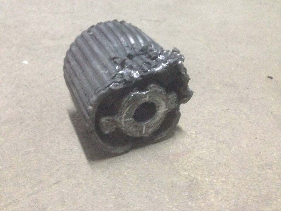 Бедолага) — BMW 5 series (F10)