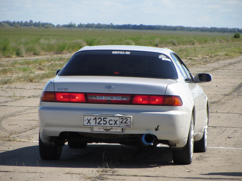 Toyota Carina st200